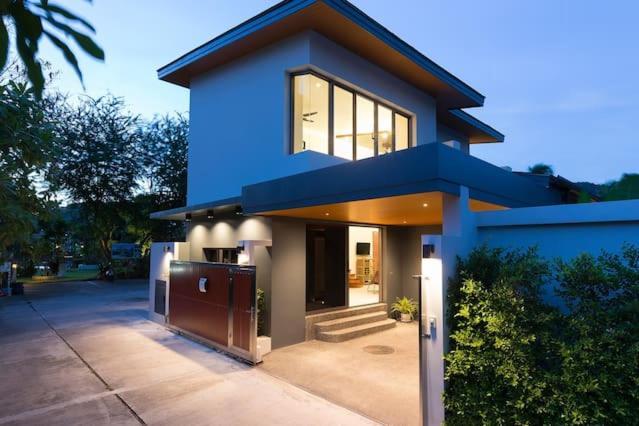 Villa Crystal Two-Bedroom Private Pool Villa Phuket Εξωτερικό φωτογραφία